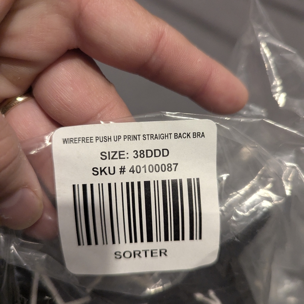 Torrid Bra - Brand New - 38DDD - Picture 3 of 4